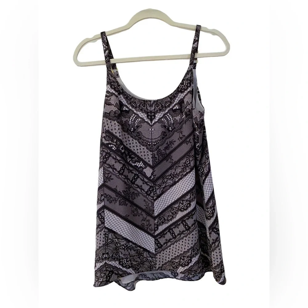 Cabi cami tunic length EUC - Picture 2 of 2